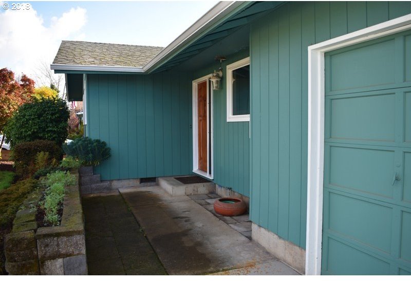 1915 H Street Springfield, OR 97477 - Photo 18 of 24