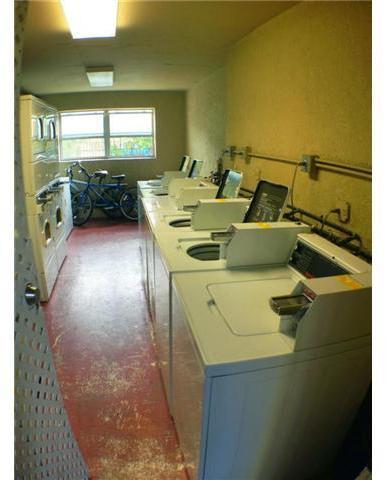 444 Southwest 4th Street, Unit 404 Miami, FL 33130 - Photo 15 of 16