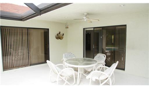 10209 Camelback Lane Boca Raton, FL 33498 - Photo 7 of 18