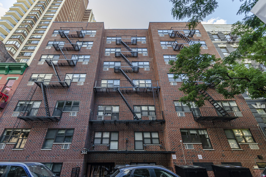 344 E 85th St, Manhattan, NY 10028 - Photo 1 of 1