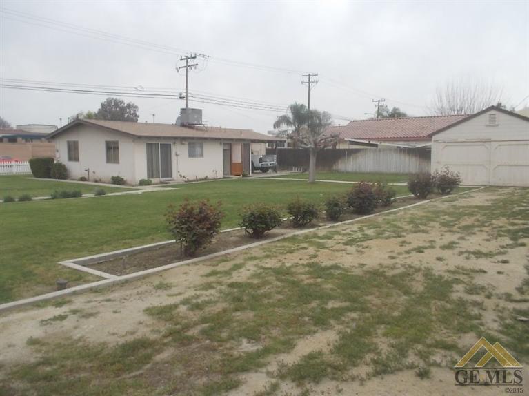 96 McKee Road Bakersfield, CA 93307 - Photo 6 of 7 Gallery Image 6