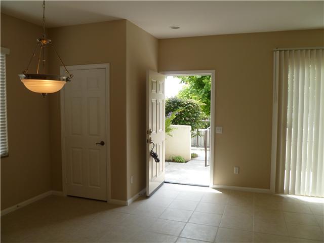 1460 Rancho Rose Way, Unit 19 Oceanside, CA 92057 - Photo 7 of 22