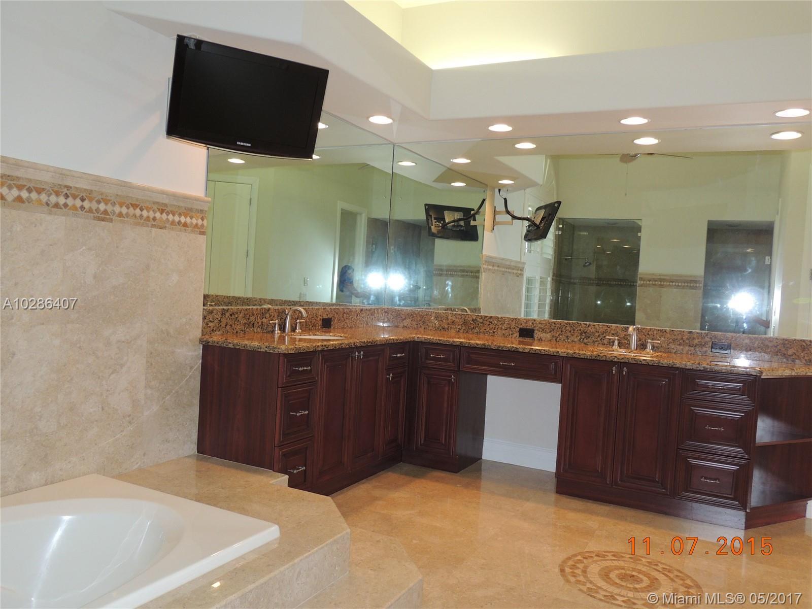 2900 Paddock Road Weston, FL 33331 - Photo 24 of 36