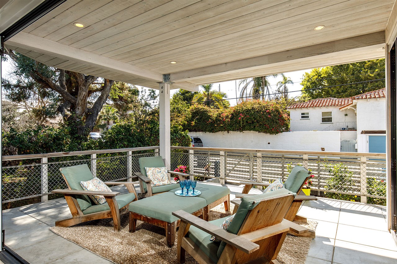 153 5th Street Encinitas, CA 92024 - Photo 4 of 25