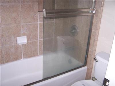 9708 Silverthorne Drive Bakersfield, CA 93314 - Photo 11 of 17