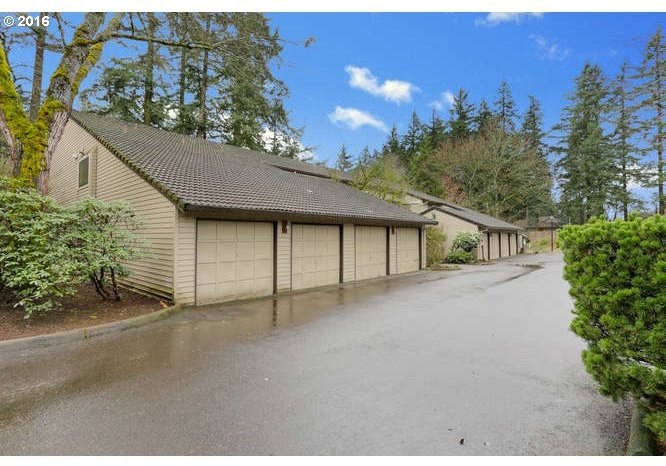 14828 Southwest 109th Avenue Tigard, OR 97224 - Photo 28 of 31