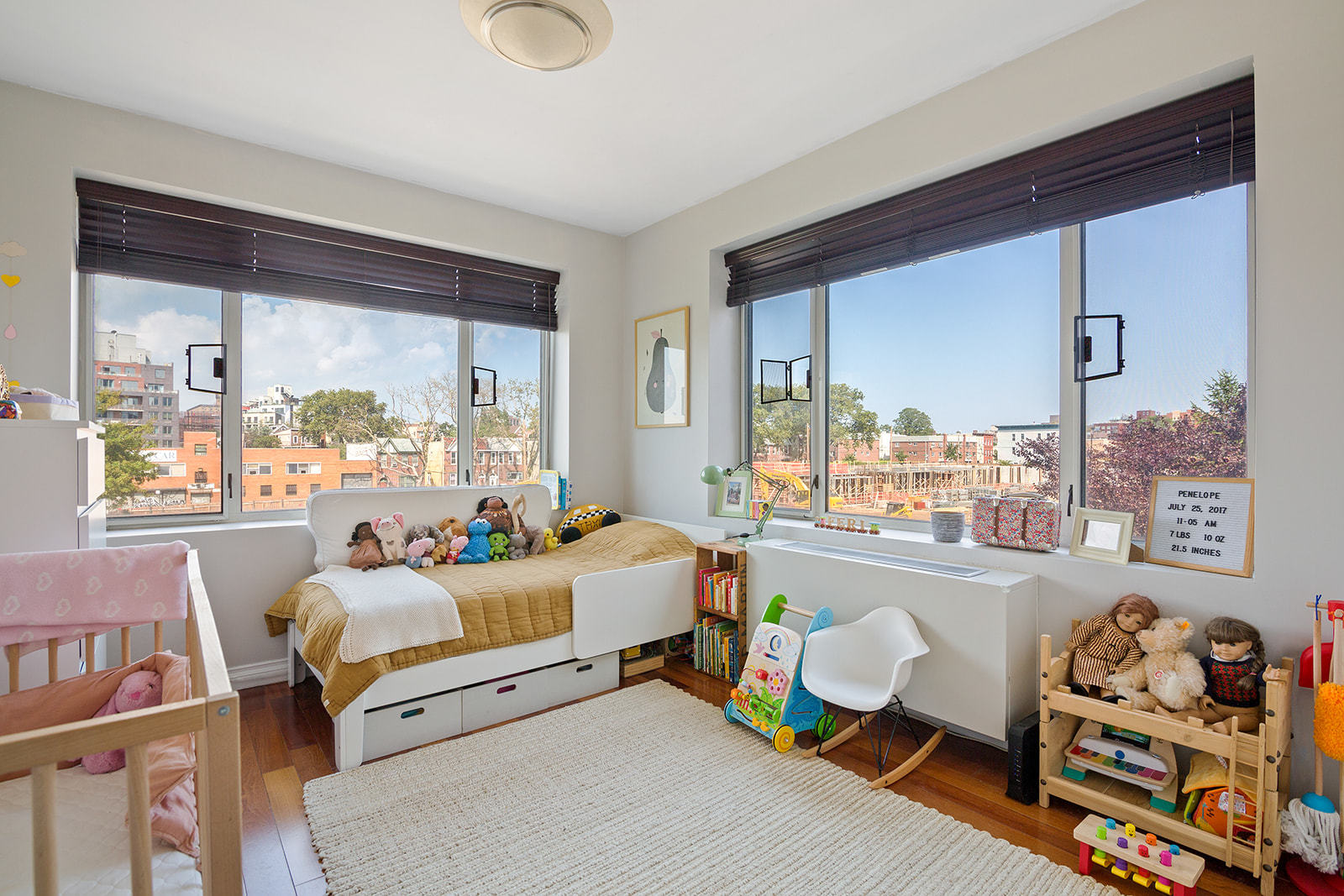 30-85 Vernon Boulevard, Unit 3M Queens, NY 11102 - Photo 4 of 8