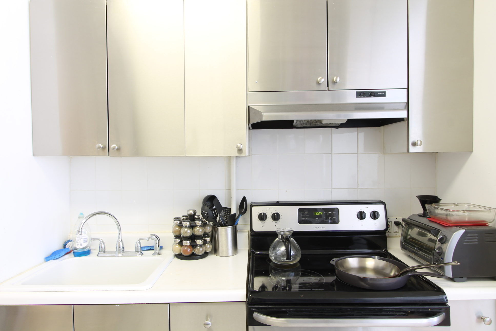 1315 3rd Avenue, Unit 4RS Manhattan, NY 10021 - Photo 3 of 5