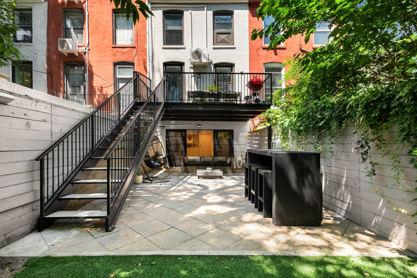 40 Monroe Street Brooklyn, NY 11238 - Photo 15 of 17