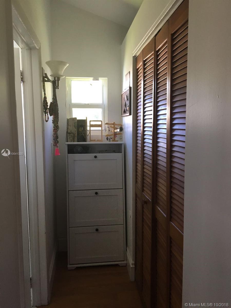 345 Southwest 32nd Road Miami, FL 33129 - Photo 19 of 21