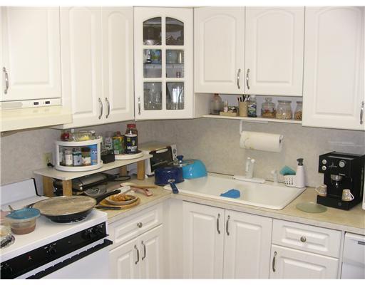 7765 Southwest 86th Street, Unit F2404 Miami, FL 33143 - Photo 2 of 5