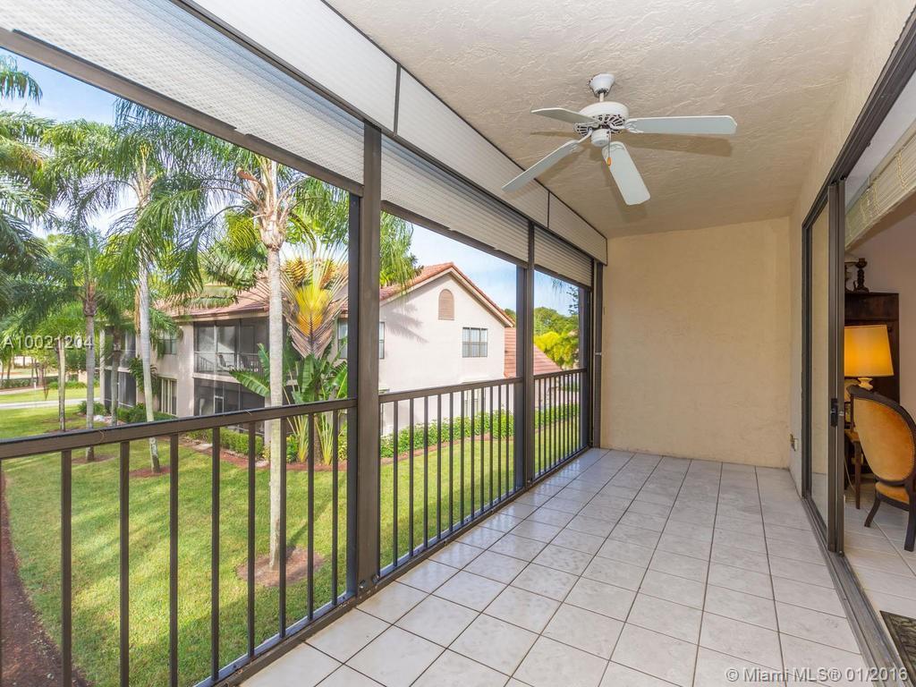 5790 Coach House Circle, Unit G Boca Raton, FL 33486 - Photo 32 of 35 Gallery Image 32