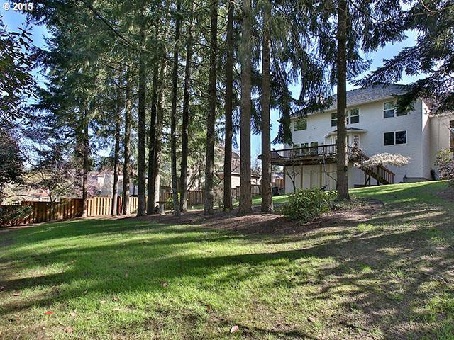 8578 Southwest Ravine Drive Beaverton, OR 97007 - Photo 11 of 12 Gallery Image 11
