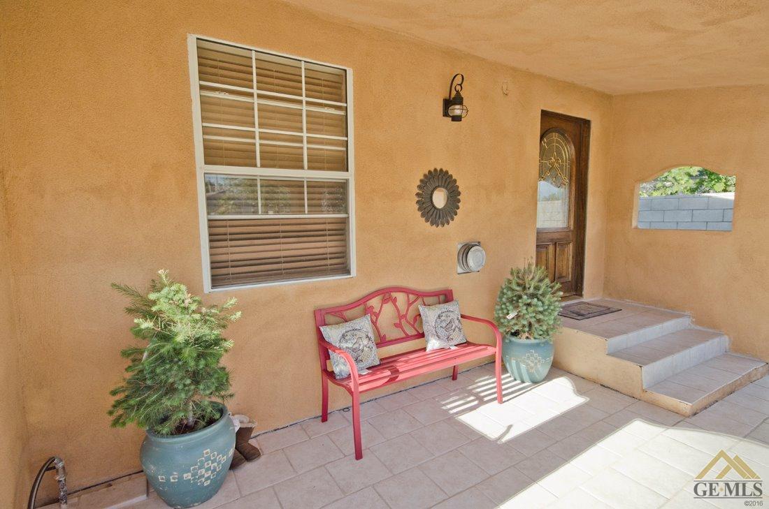 806 Decatur Street Bakersfield, CA 93308 - Photo 9 of 26 Gallery Image 9