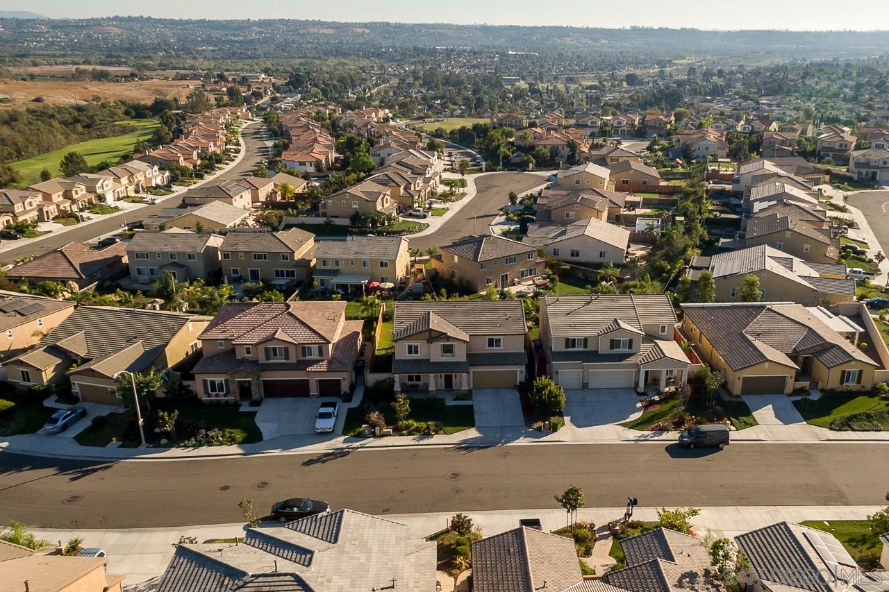 1014 Bellingham Drive Oceanside, CA 92057 - Photo 4 of 25