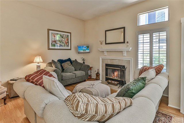 610 Geranium Lane, Unit C Simi Valley, CA 93065 - Photo 20 of 49