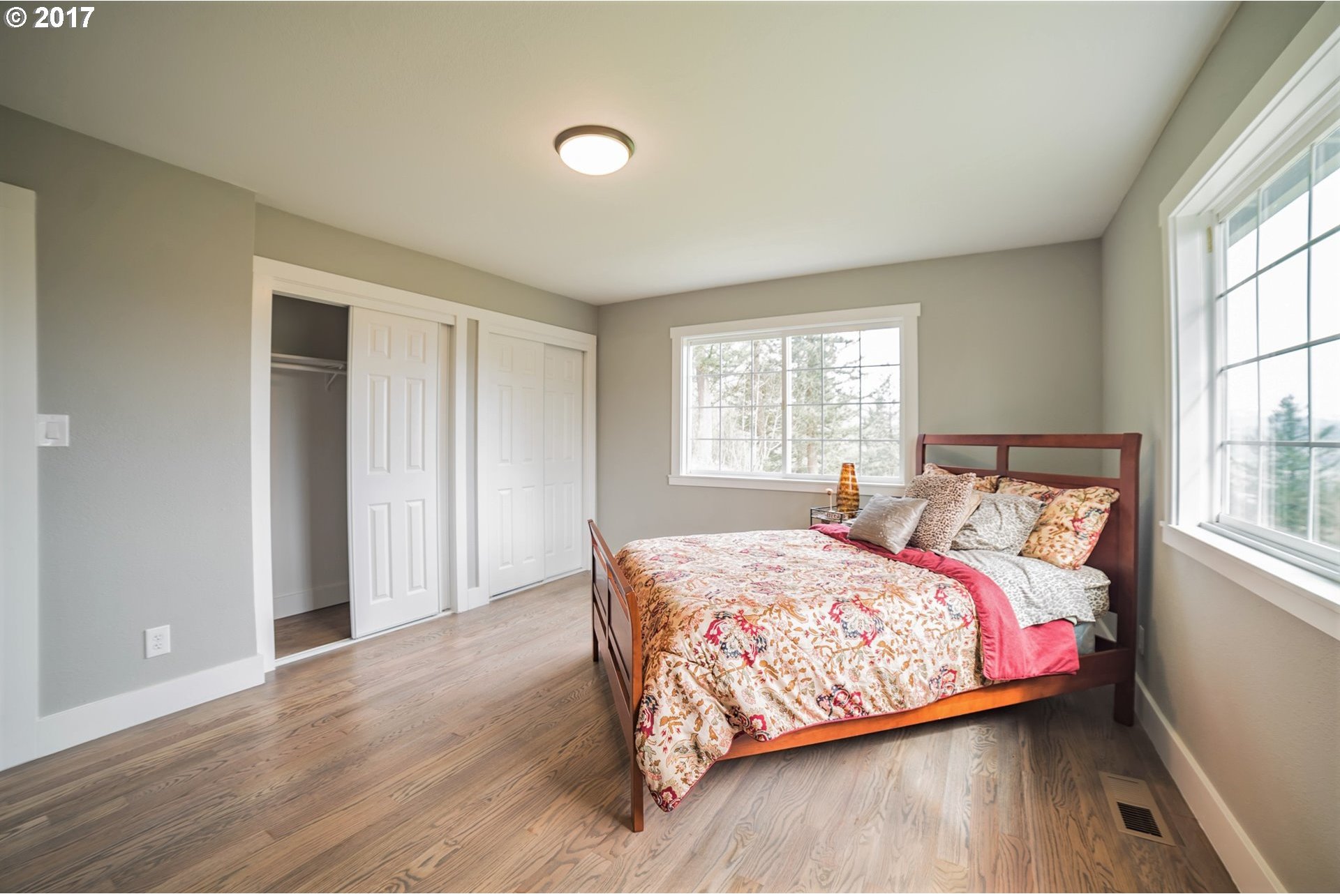 32815 Northeast Chamberlain Road Troutdale, OR 97060 - Photo 16 of 32 Gallery Image 16