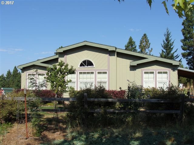 365 Pothole Road Goldendale, WA 98620 - Photo 1 of 30 Gallery Image 1