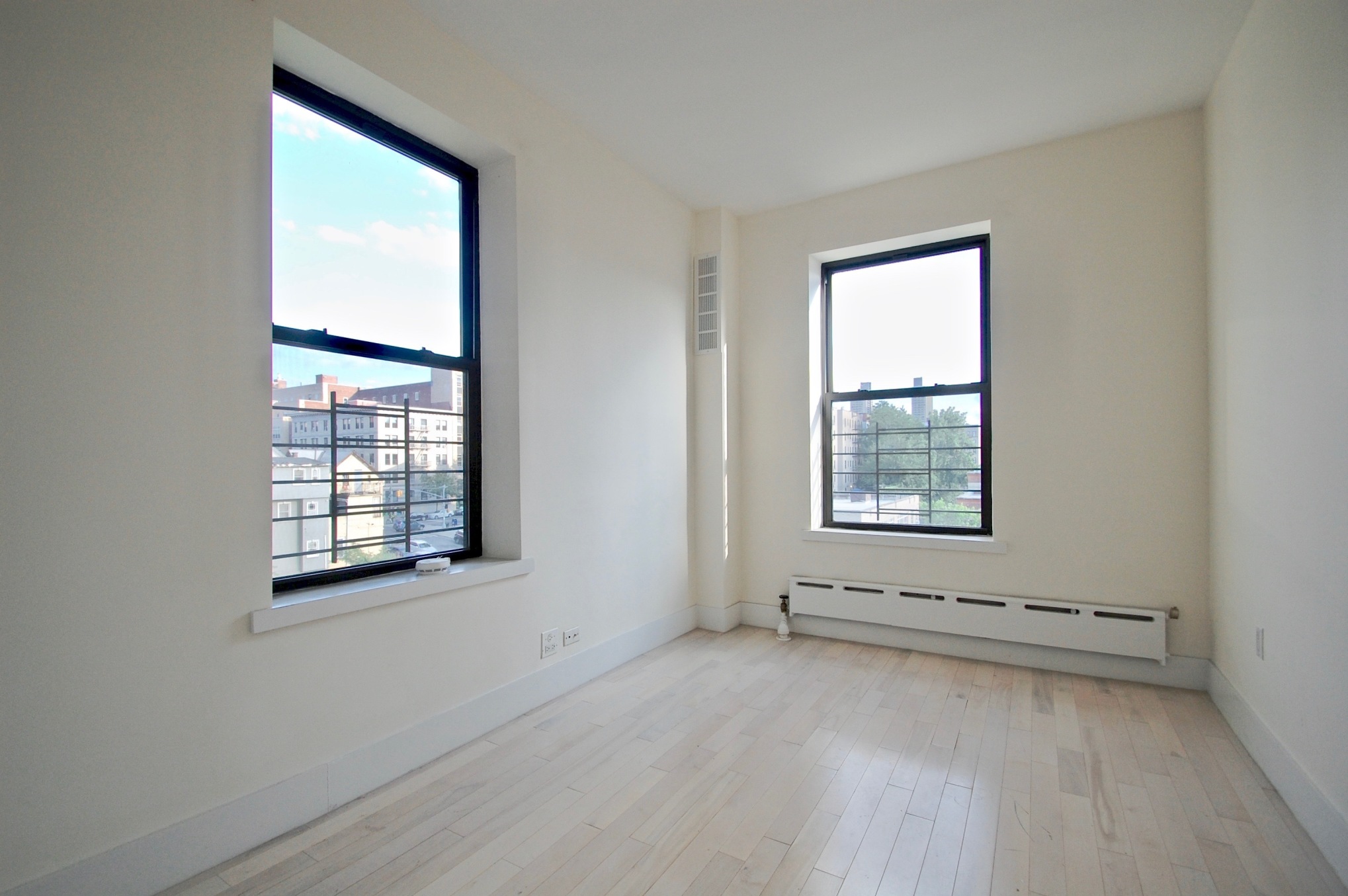 658 West 188th Street, Unit 2H Manhattan, NY 10040 - Photo 12 of 14