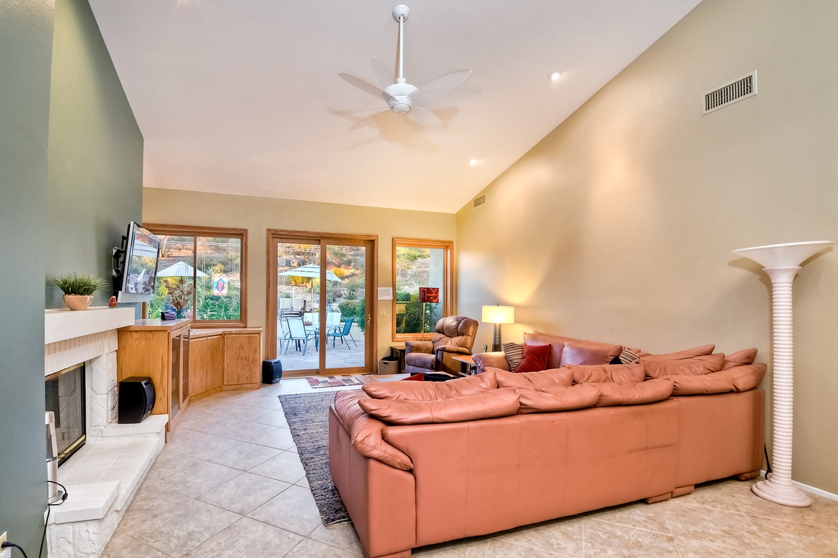 14302 Sandhill Road Poway, CA 92064 - Photo 18 of 25