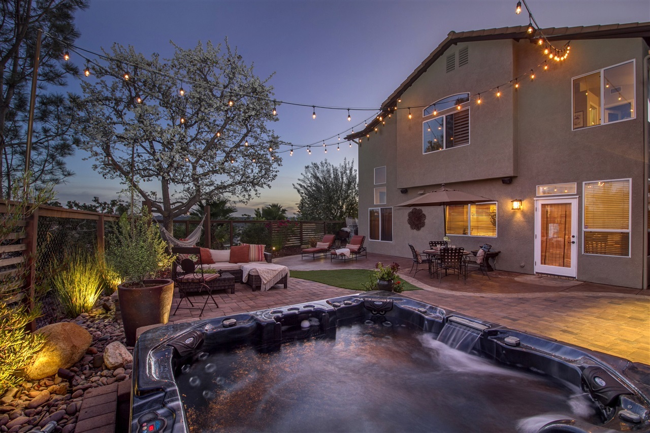 12215 Mannix Road San Diego, CA 92129 - Photo 4 of 25
