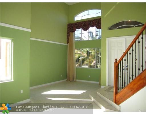 Vizcaya Miramar, FL 33027 - Photo 3 of 16