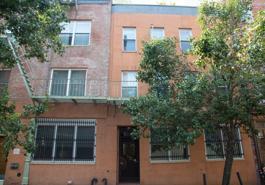 17 Cornelia Street 17 Cornelia St, Manhattan, NY 10014 - Photo 1 of 2