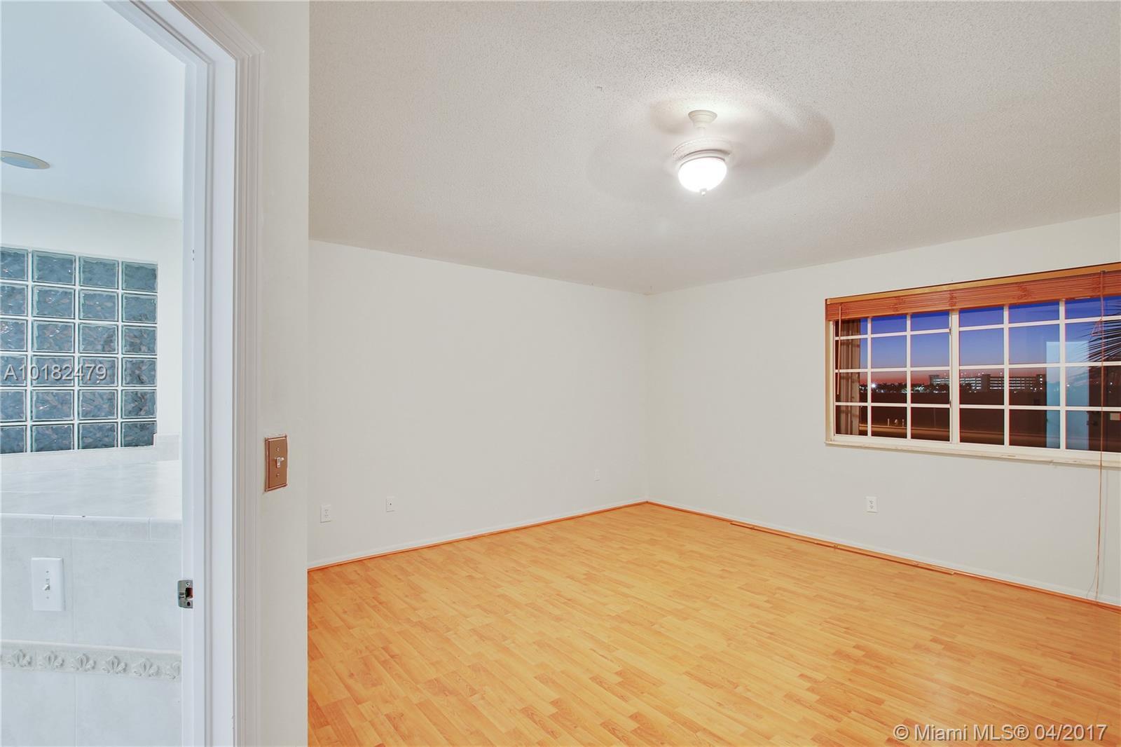 9127 Southwest 157th Path Miami, FL 33196 - Photo 30 of 35 Gallery Image 30