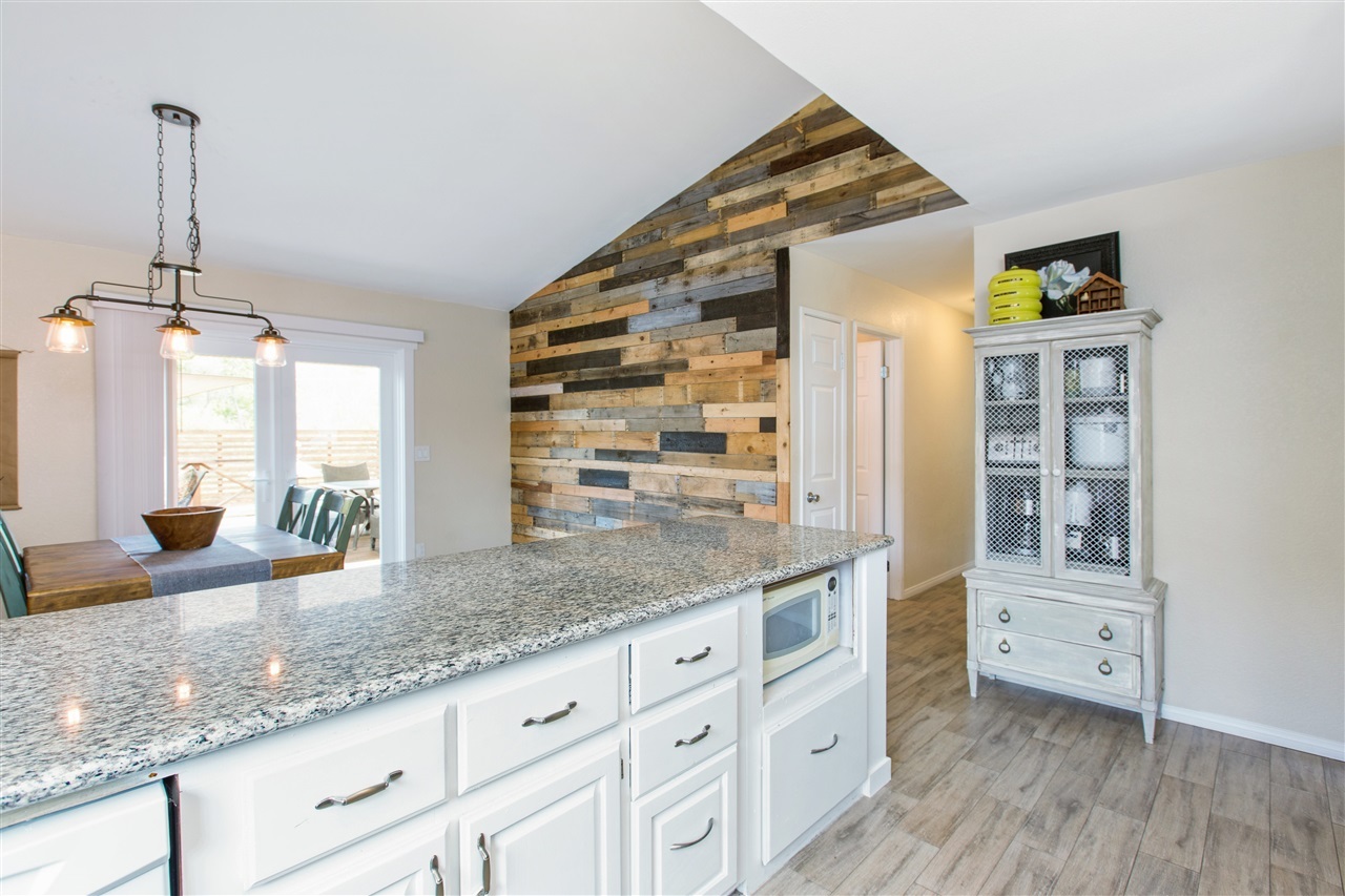 5004 Dulin Road Fallbrook, CA 92028 - Photo 8 of 25 Gallery Image 8