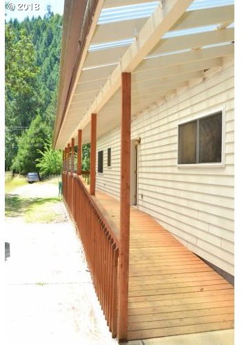 9026 South Myrtle Road Myrtle Creek, OR 97457 - Photo 10 of 22 Gallery Image 10