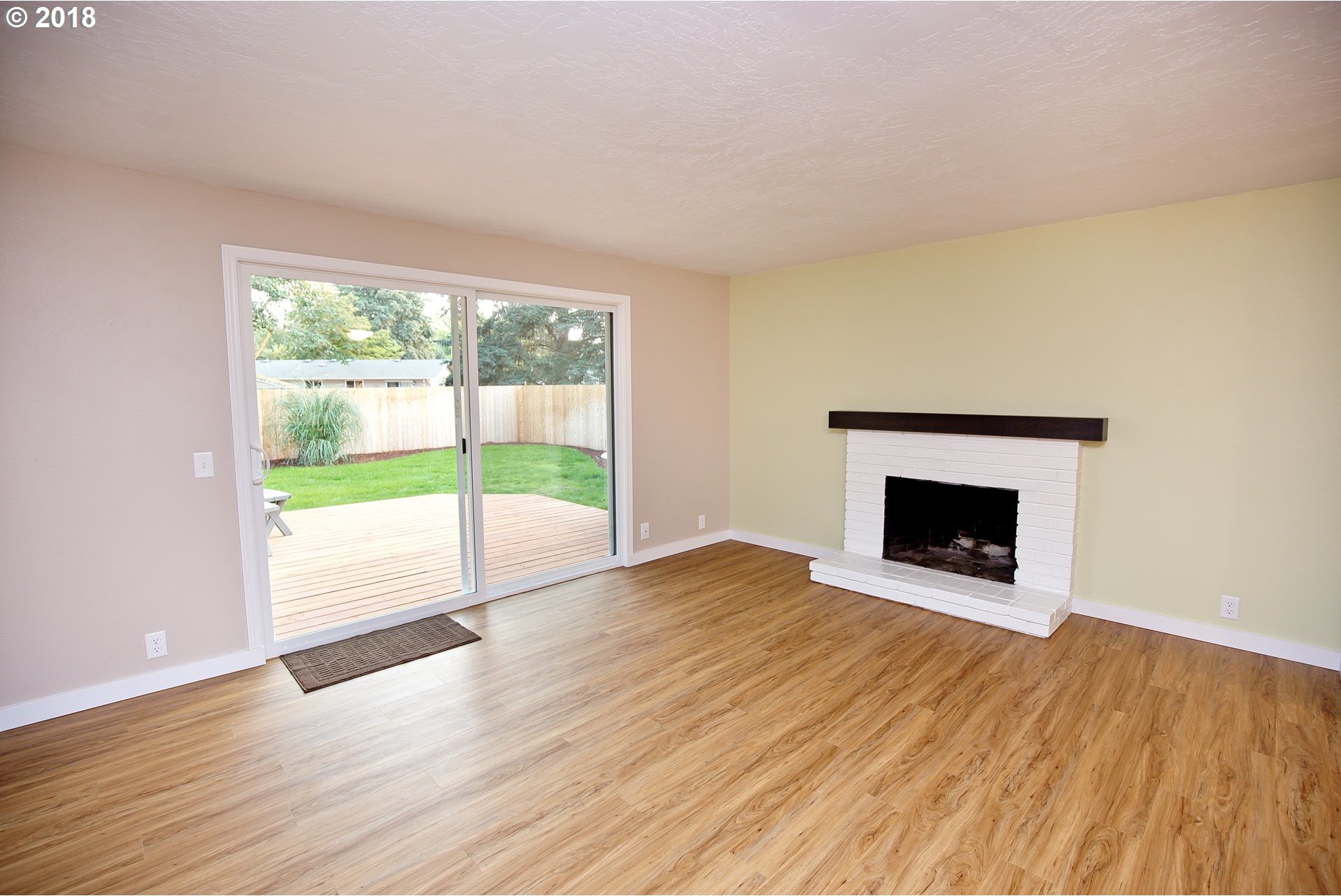 1102 57th Street Springfield, OR 97478 - Photo 6 of 26