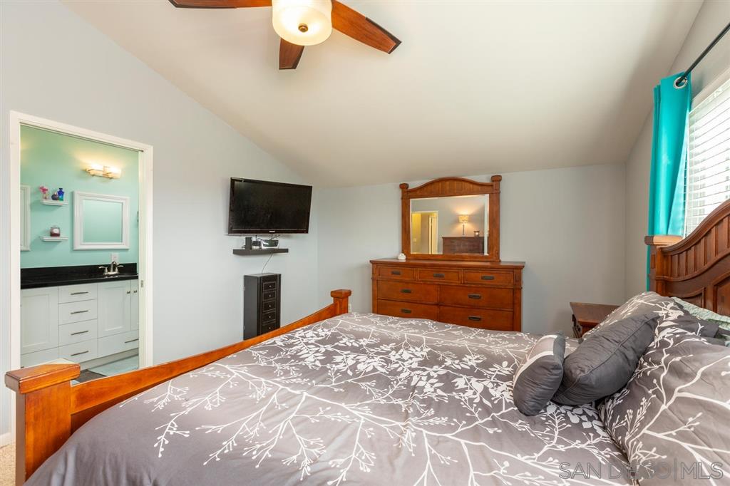 13773 Celestial Road Poway, CA 92064 - Photo 11 of 25