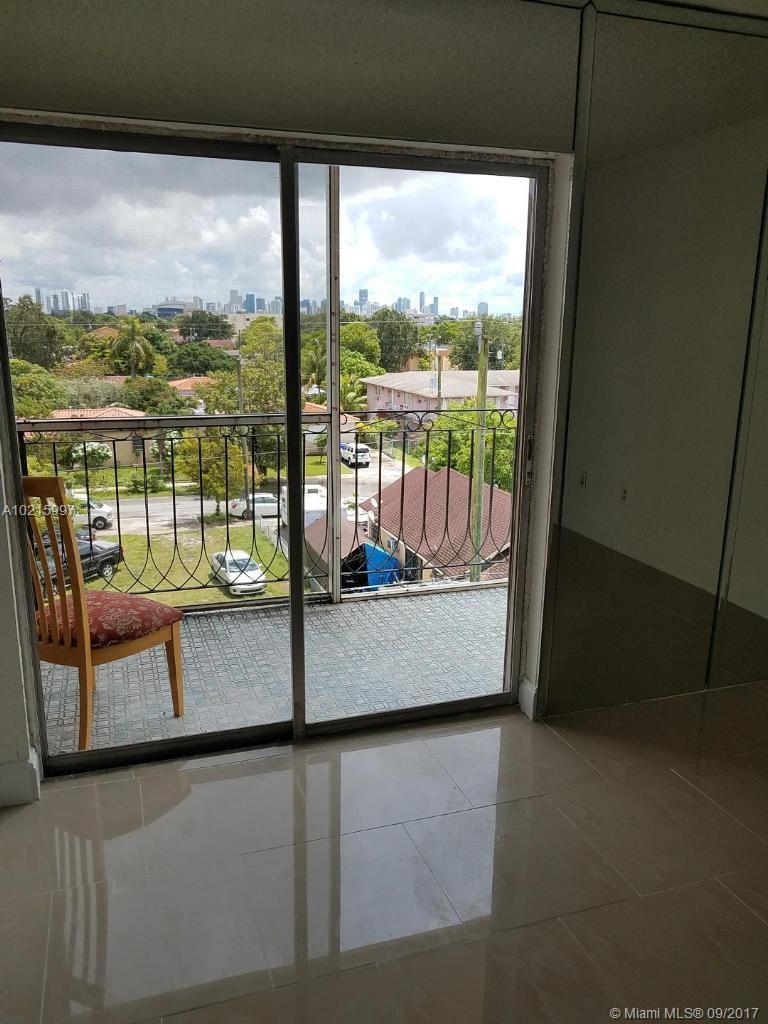 3640 Northwest 9th Street, Unit 509 Miami, FL 33125 - Photo 6 of 9