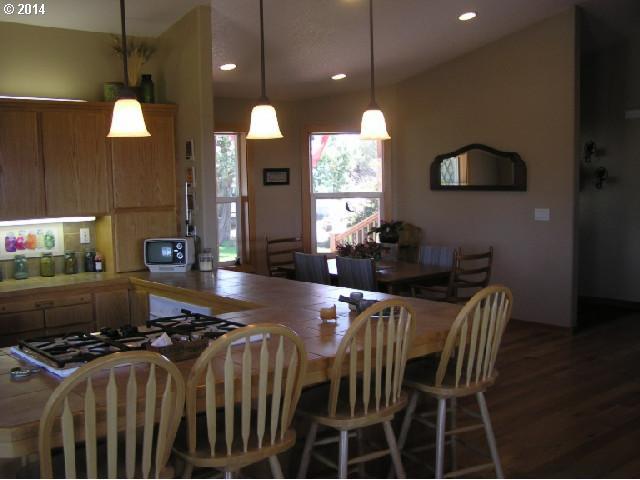 1385 Northwest McDaniel Road Powell Butte, OR 97753 - Photo 15 of 16 Gallery Image 15