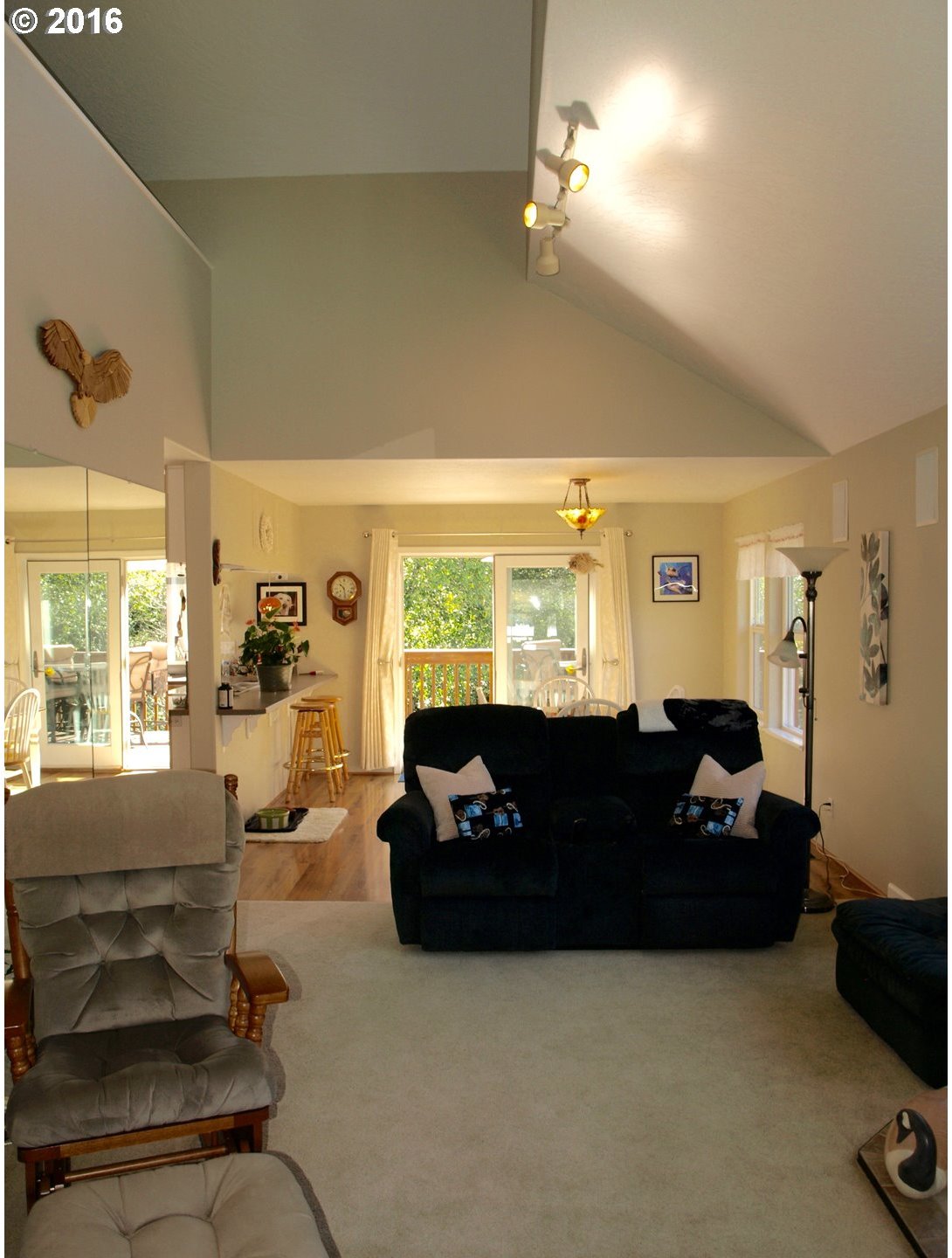 94414 Coldiron Hill Road Gold Beach, OR 97444 - Photo 25 of 29 Gallery Image 25