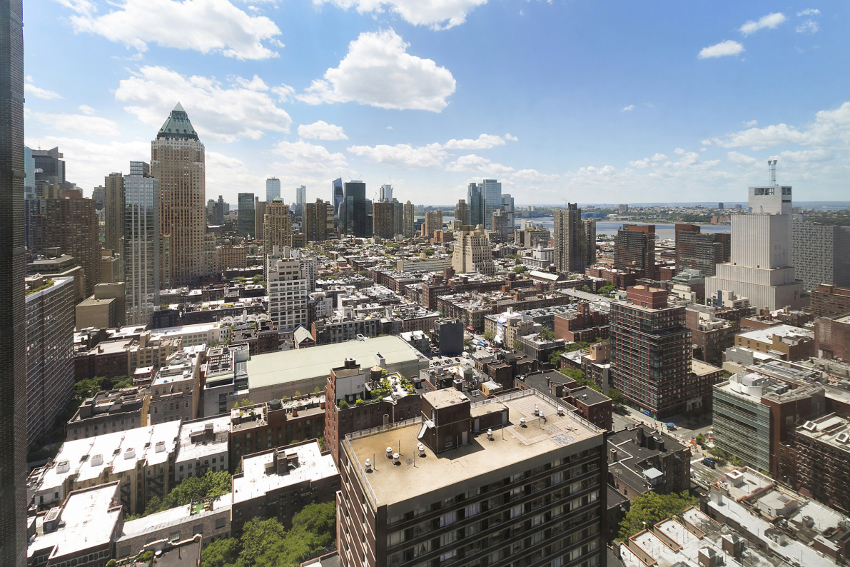 322 West 57th Street, Unit 45B Manhattan, NY 10019 - Photo 4 of 24