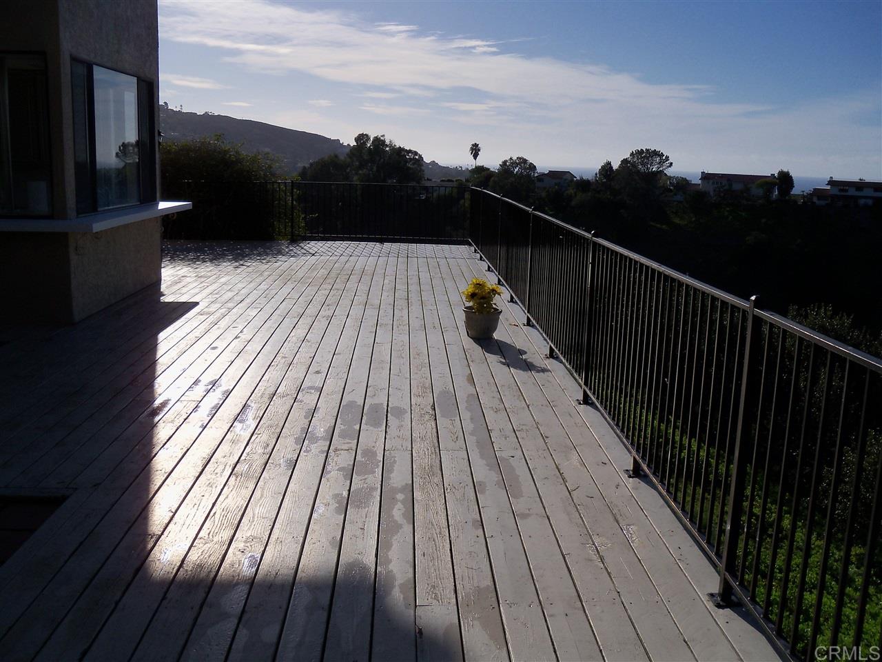 8246 Caminito Maritimo La Jolla, CA 92037 - Photo 20 of 24