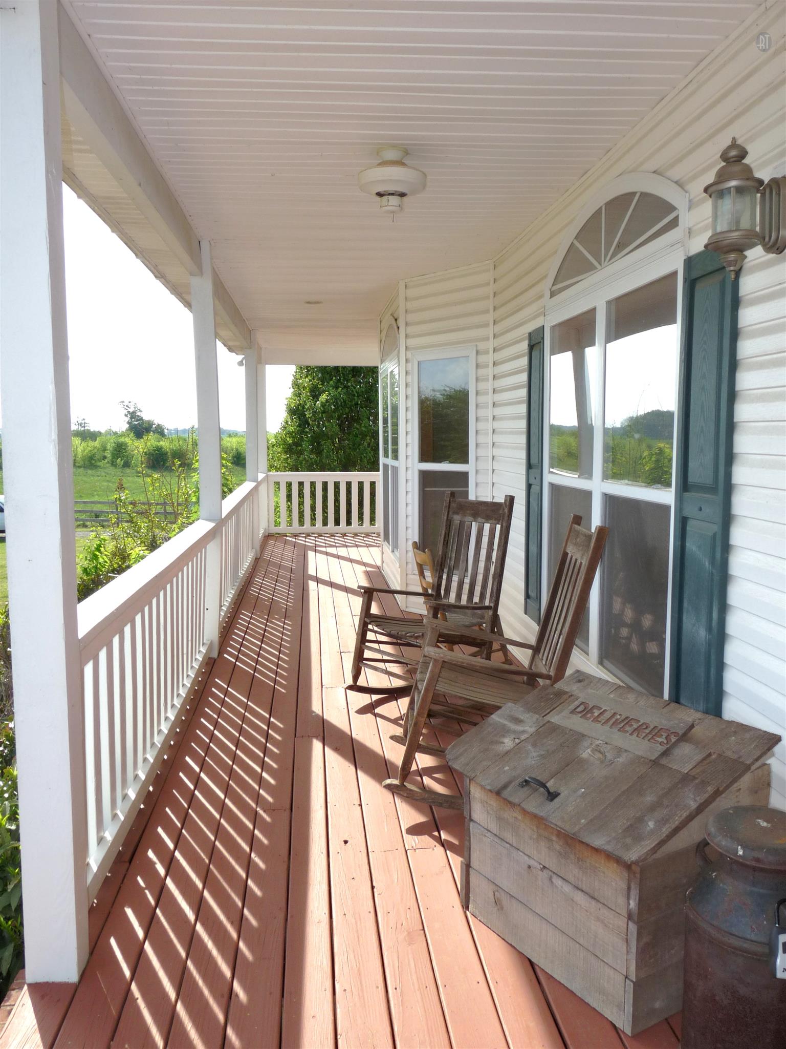 4202 North Pinson Road Portland, TN 37148 - Photo 14 of 33 The left side, so much relaxing space.