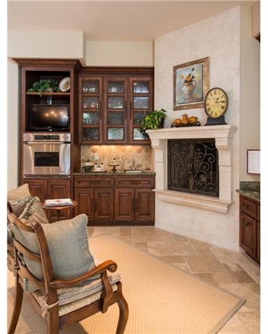 14790 El Rodeo Court Rancho Santa Fe, CA 92067 - Photo 9 of 25 Sitting area off the kitchen