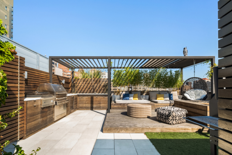 The Jefferson 211 E 13th St, Manhattan, NY 10003 - Photo 14 of 17