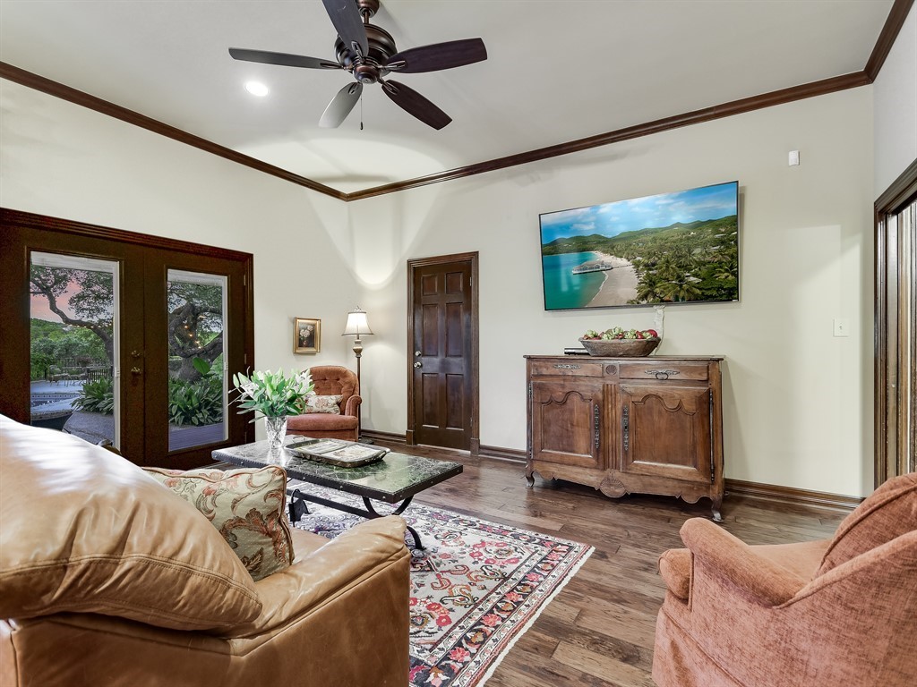 805 Crystal Mountain Drive Austin, TX 78733 - Photo 15 of 38