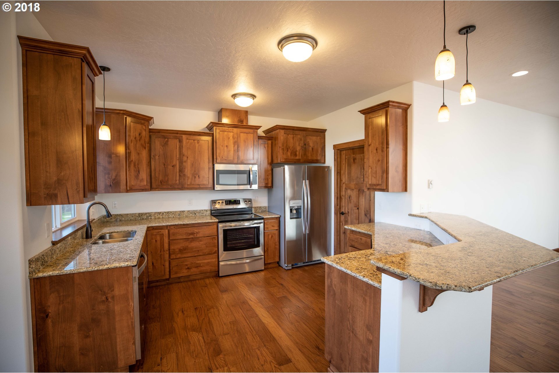 91359 Hill Road Coquille, OR 97423 - Photo 11 of 32 Gallery Image 11