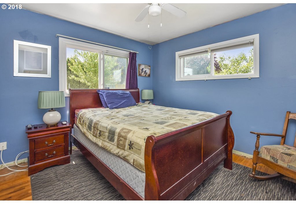 2814 Maple Street Longview, WA 98632 - Photo 10 of 12 Gallery Image 10