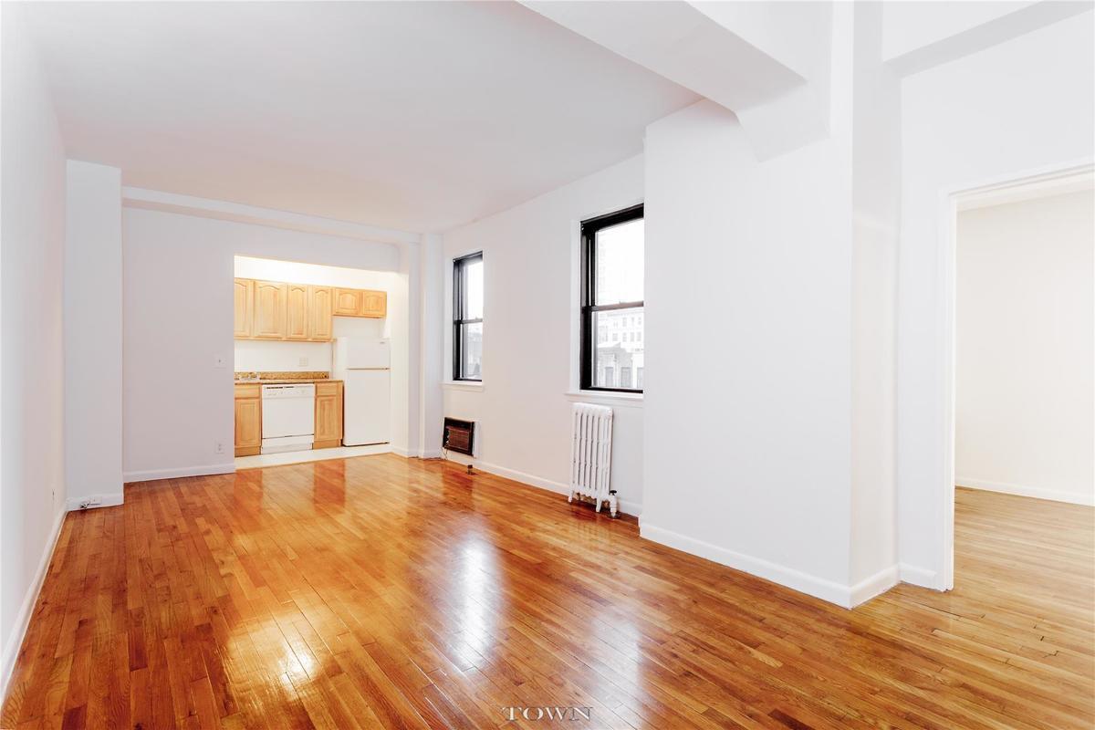 138 East 38th Street, Unit 4F Manhattan, NY 10016 - Photo 1 of 6