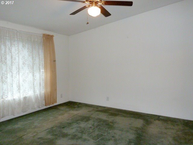 806 Shadow Ranch Lane Roseburg, OR 97470 - Photo 18 of 18 Gallery Image 18