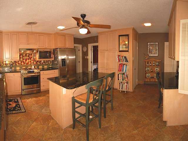2066 Sunset Road Germantown, TN 38138 - Photo 4 of 12 Gallery Image 4