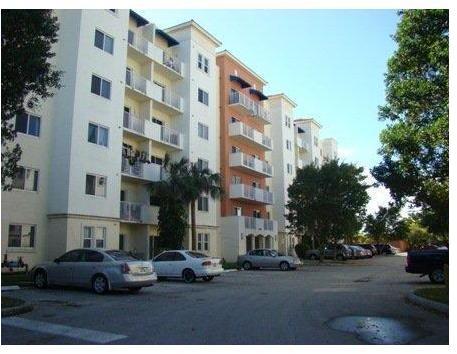 11060 Southwest 196th Street, Unit 313 Miami, FL 33157 - Photo 1 of 9