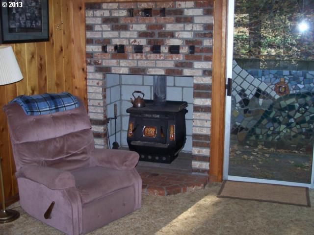 54 Graves Road White Salmon, WA 98672 - Photo 8 of 12 Gallery Image 8