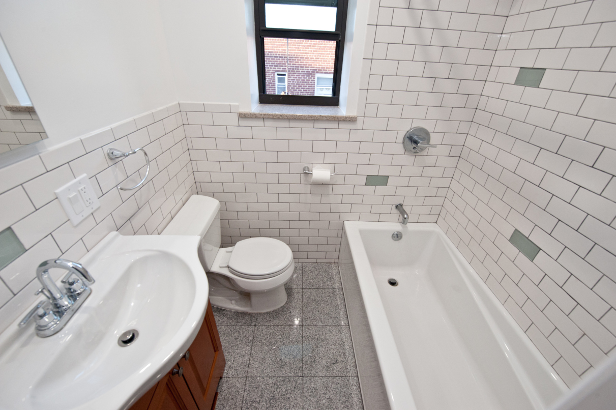 25-60 45th Street, Unit 3R Queens, NY 11103 - Photo 8 of 9