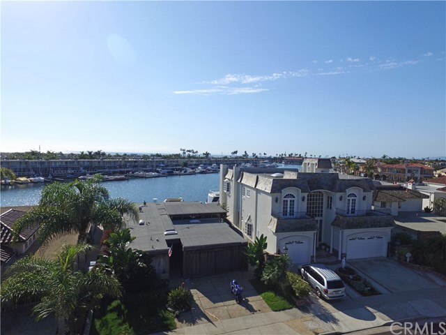 16995 Edgewater Lane Huntington Beach, CA 92649 - Photo 11 of 18